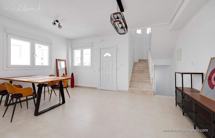 Image No.3-Villa de 2 chambres à vendre à Alicante