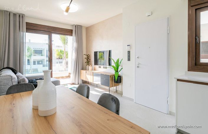 Image No.5-2 Bed Apartment for sale