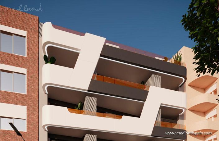 Image No.10-3 Bed Apartment for sale