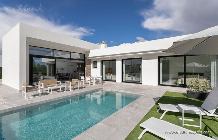 Image No.4-3 Bed Villa for sale