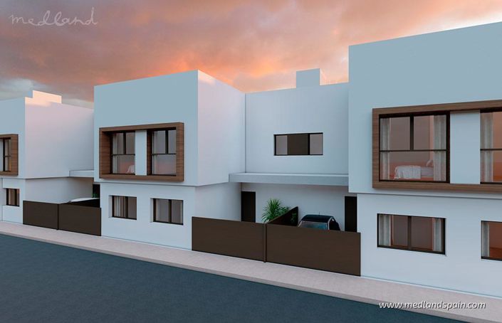 Image No.8-3 Bed Townhouse for sale