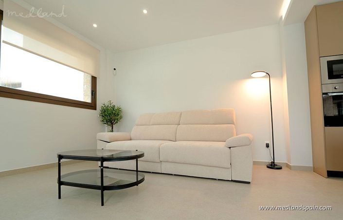 Image No.11-3 Bed Townhouse for sale