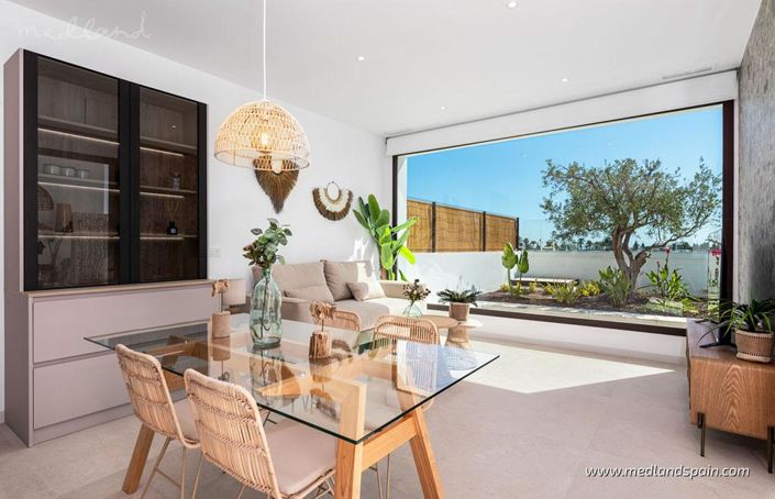 Image No.4-3 Bed Villa for sale