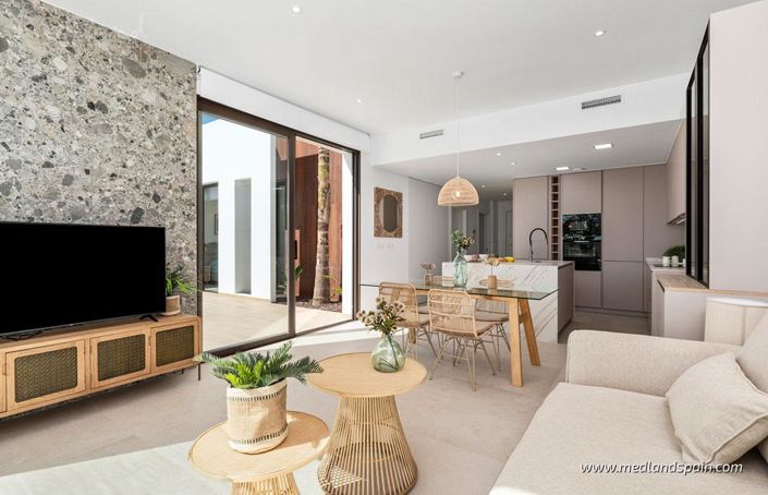 Image No.5-3 Bed Villa for sale