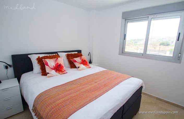 Image No.16-2 Bed Apartment for sale