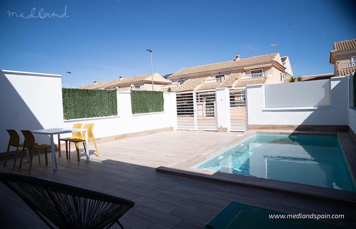 Image No.12-3 Bed Villa for sale
