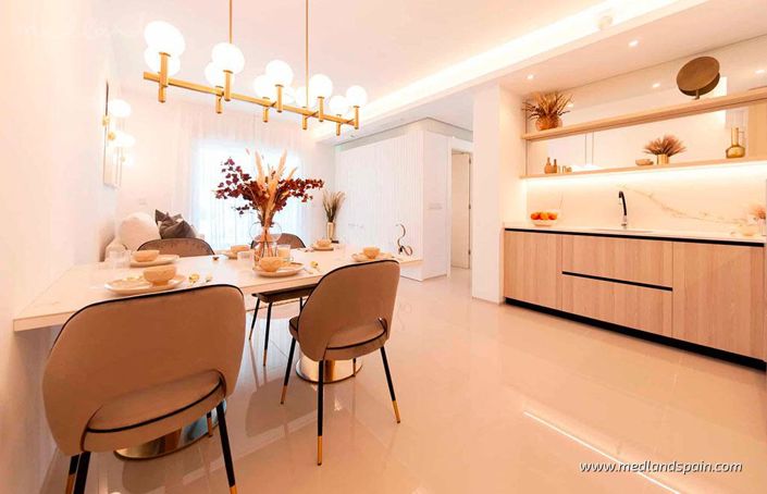 Image No.8-2 Bed Apartment for sale
