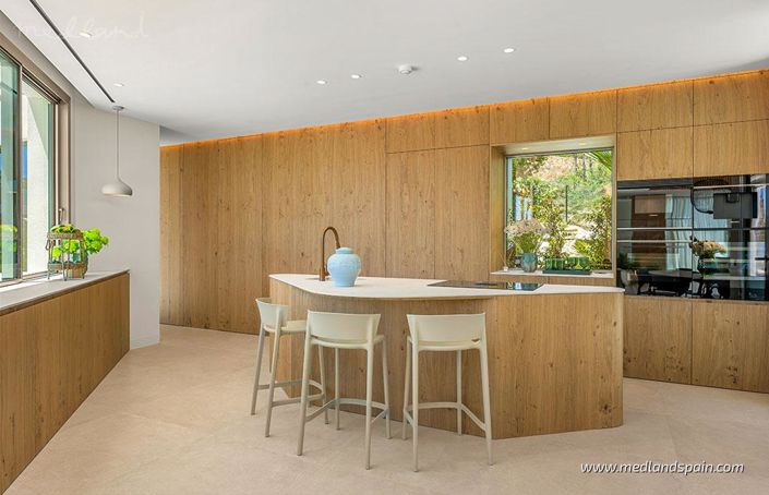 Image No.8-3 Bed Villa for sale