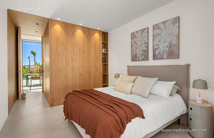 Image No.9-3 Bed Villa for sale