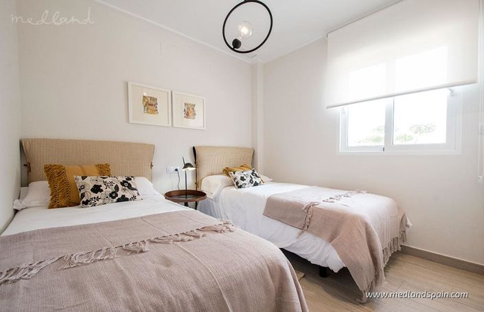 Image No.8-3 Bed Apartment for sale