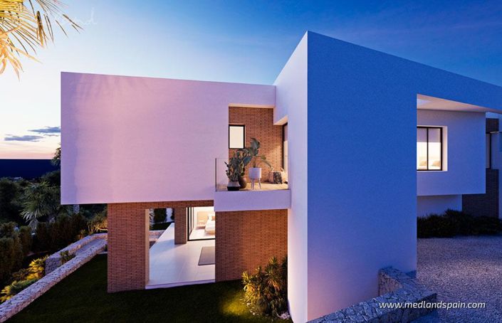 Image No.10-3 Bed Villa for sale