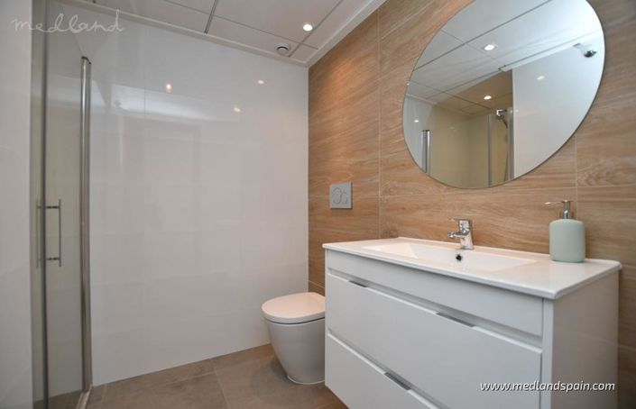 Image No.10-3 Bed Apartment for sale