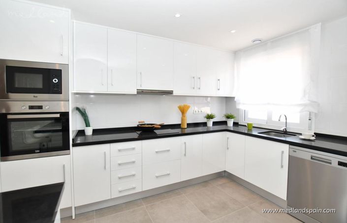 Image No.6-3 Bed Apartment for sale