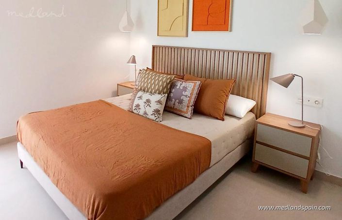 Image No.7-3 Bed Villa for sale