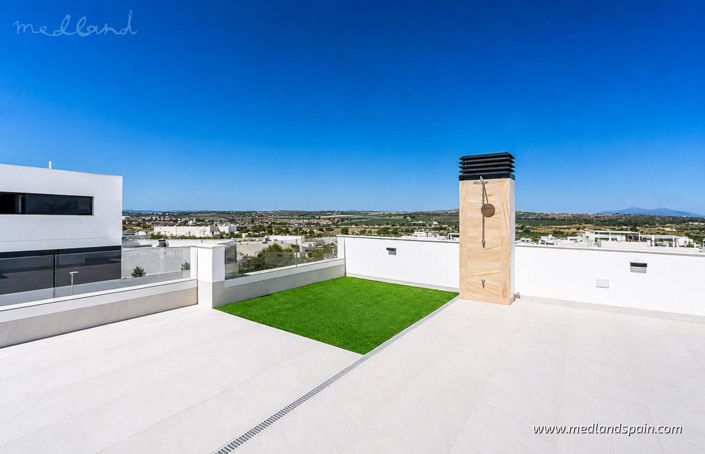Image No.14-3 Bed Villa for sale
