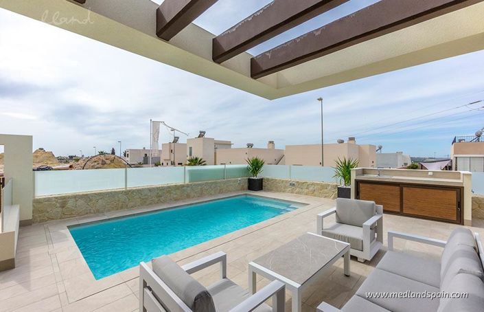 Image No.11-3 Bed Villa for sale