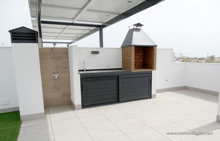 Image No.9-3 Bed Apartment for sale