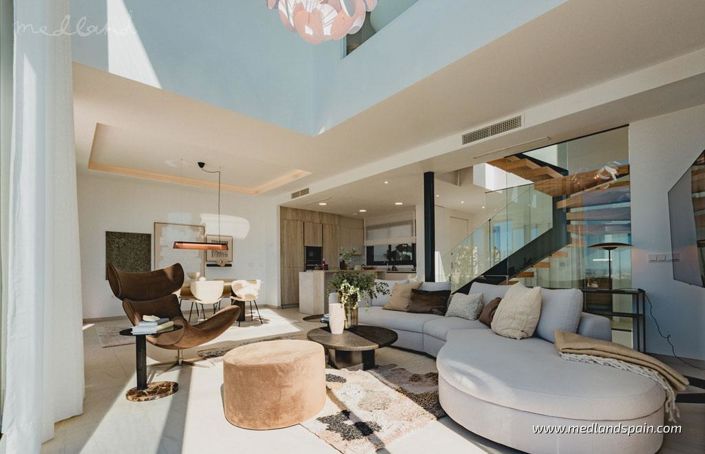 Image No.3-Villa de 4 chambres à vendre à Marbella