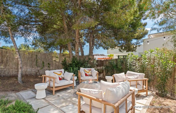 Image No.11-3 Bed Villa for sale