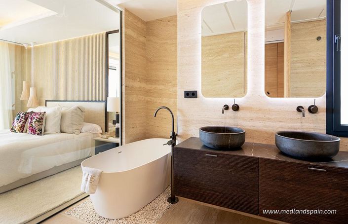 Image No.14-4 Bed Apartment for sale