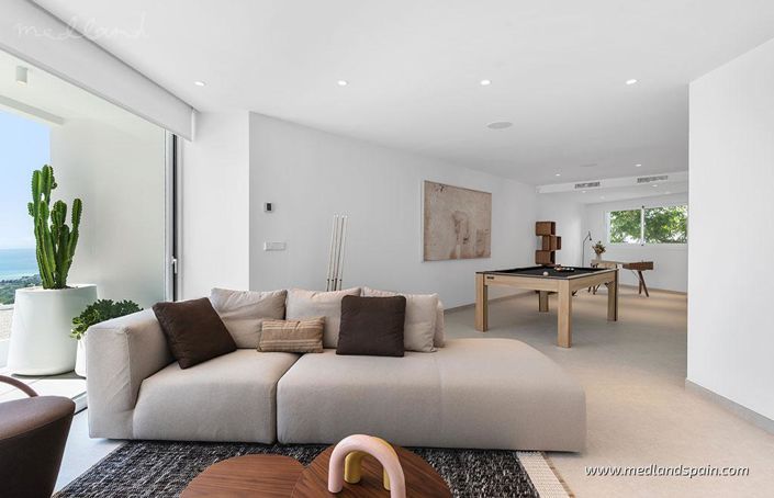 Image No.7-4 Bed Villa for sale