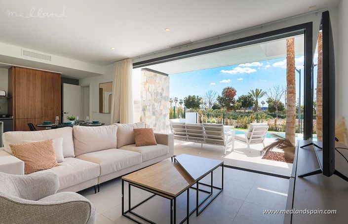 Image No.3-3 Bed Villa for sale