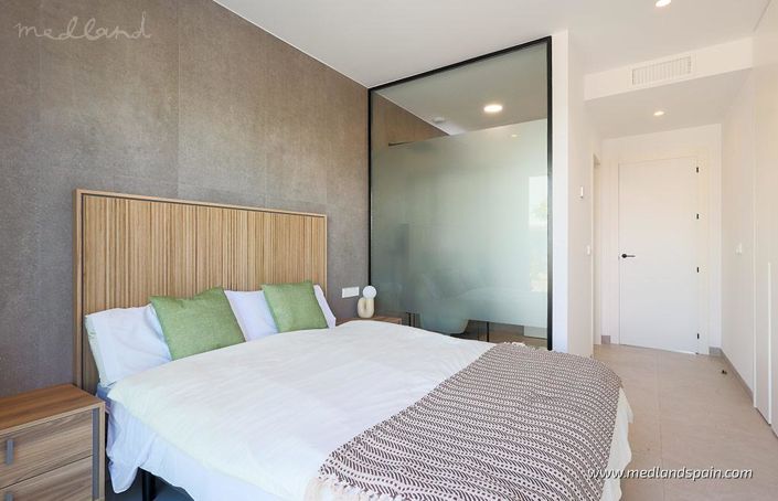 Image No.7-3 Bed Villa for sale