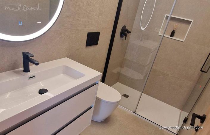 Image No.7-3 Bed Apartment for sale
