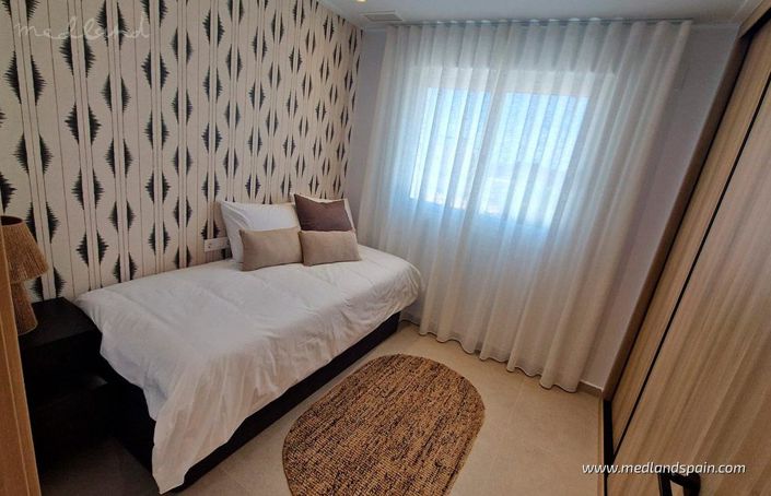 Image No.9-3 Bed Apartment for sale