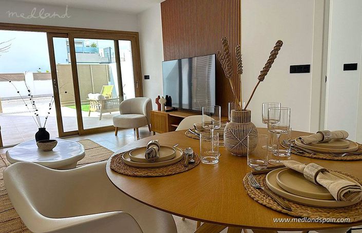 Image No.3-3 Bed Apartment for sale