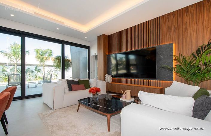 Image No.5-3 Bed Villa for sale