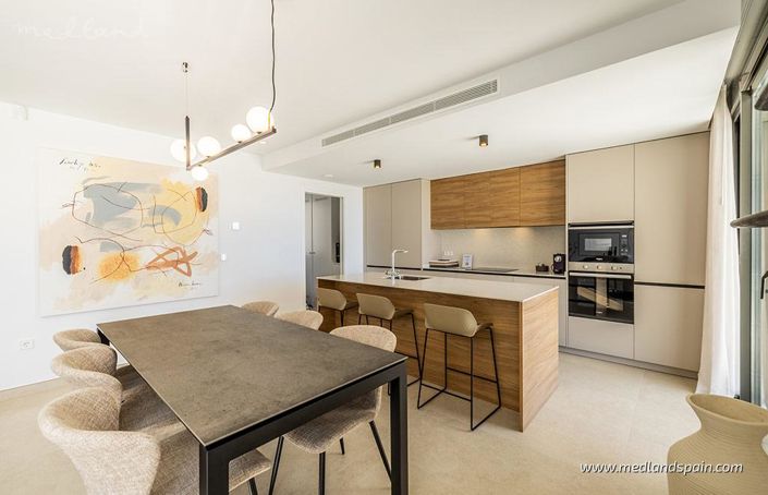 Image No.6-3 Bed Villa for sale