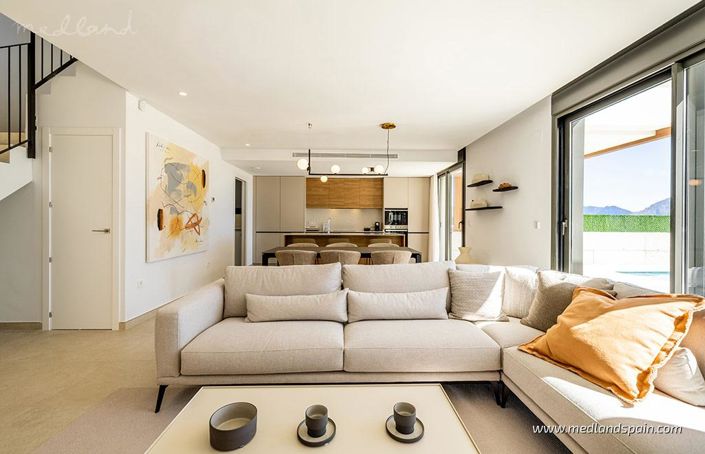 Image No.8-4 Bed Villa for sale