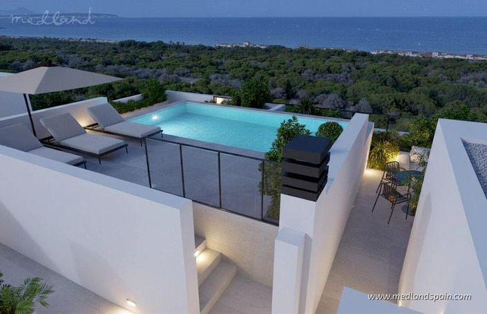 Image No.9-3 Bed Apartment for sale