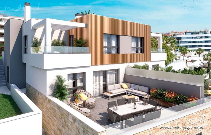 Image No.2-Villa de 4 chambres à vendre à Torremolinos