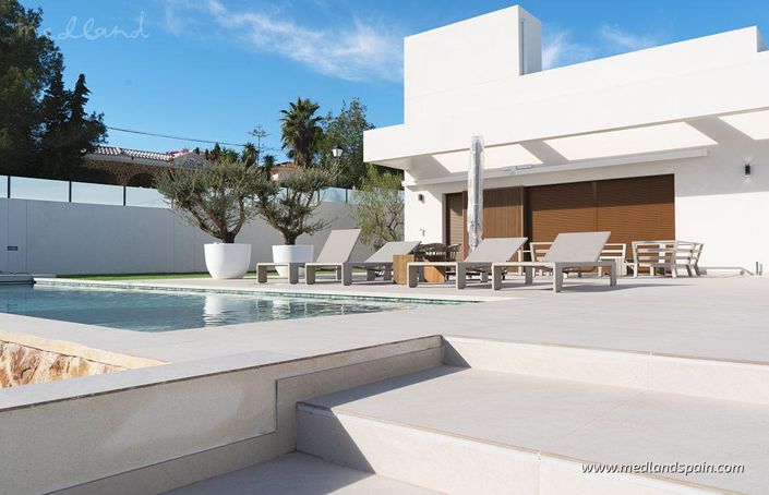 Image No.8-4 Bed Villa for sale