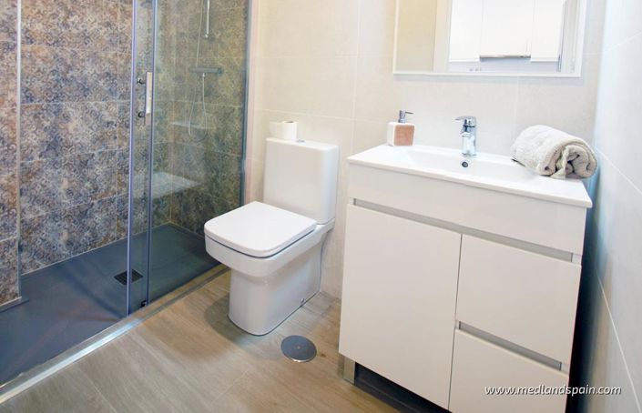 Image No.10-3 Bed Apartment for sale