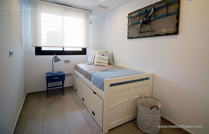 Image No.11-3 Bed Apartment for sale