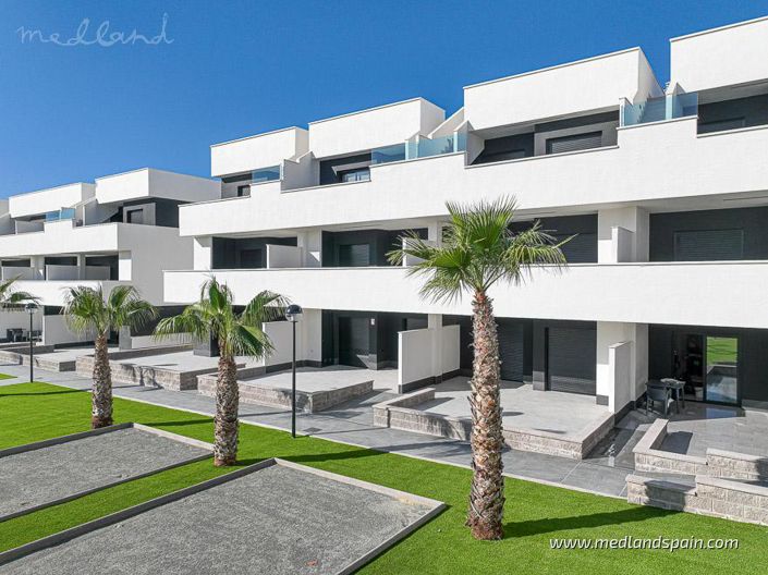 Image No.14-3 Bed Apartment for sale