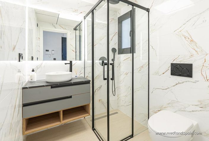 Image No.12-3 Bed Apartment for sale