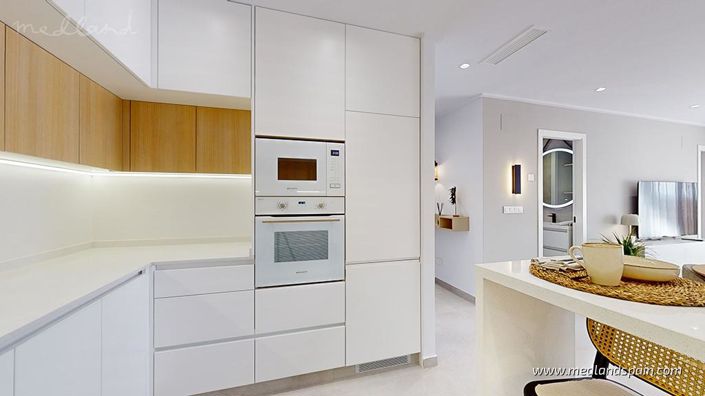 Image No.6-3 Bed Apartment for sale