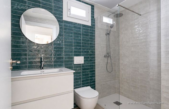 Image No.12-3 Bed Villa for sale