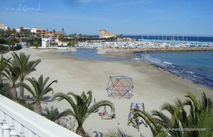 Image No.9-3 Bed Villa for sale