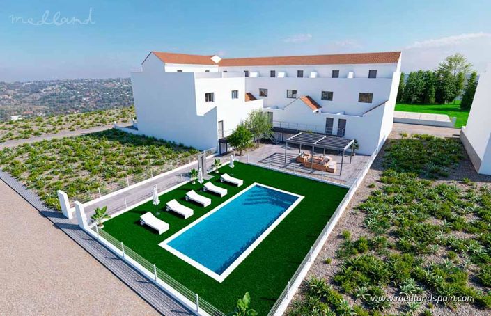 Image No.15-3 Bed Townhouse for sale