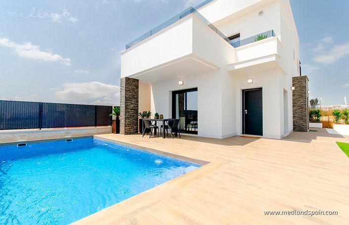 Image No.3-3 Bed Villa for sale