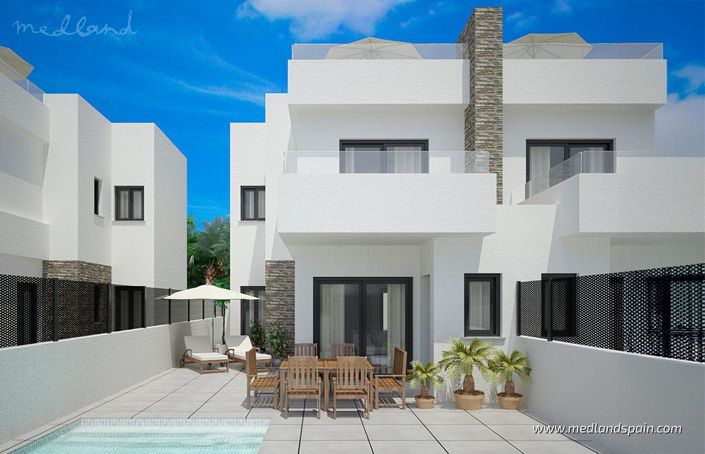 Image No.3-3 Bed Villa for sale