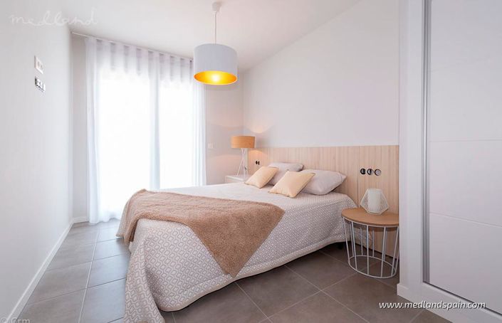 Image No.10-3 Bed Apartment for sale