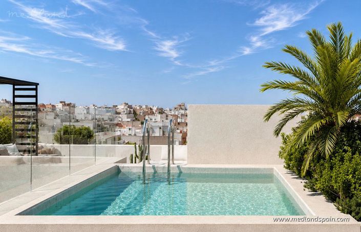 Image No.9-2 Bed Apartment for sale