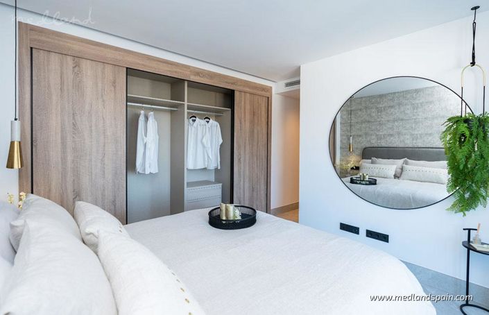 Image No.13-3 Bed Apartment for sale