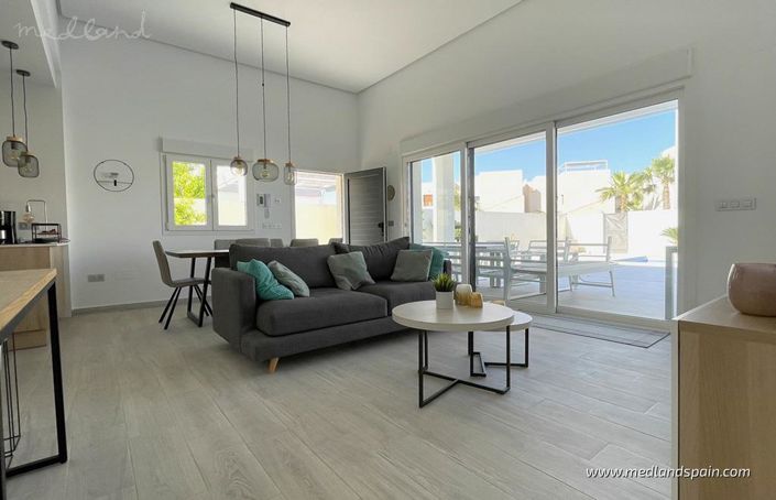 Image No.3-3 Bed Villa for sale